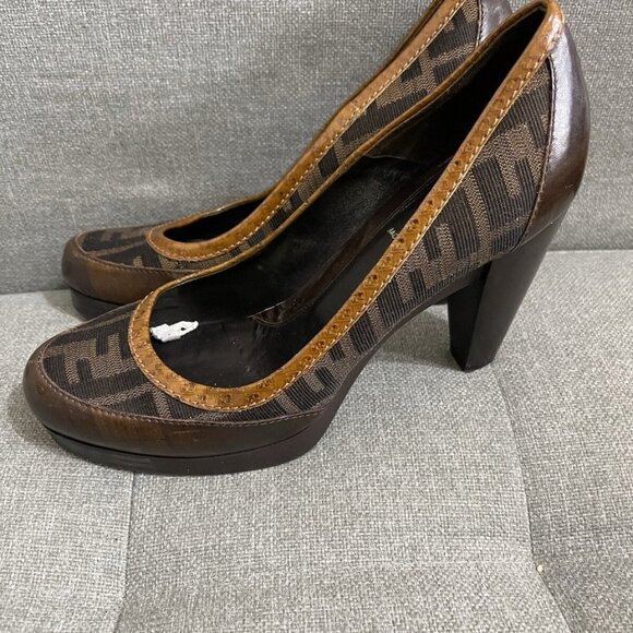FENDI Rare Monogram Logo Court  Heels - Picture 1 of 16